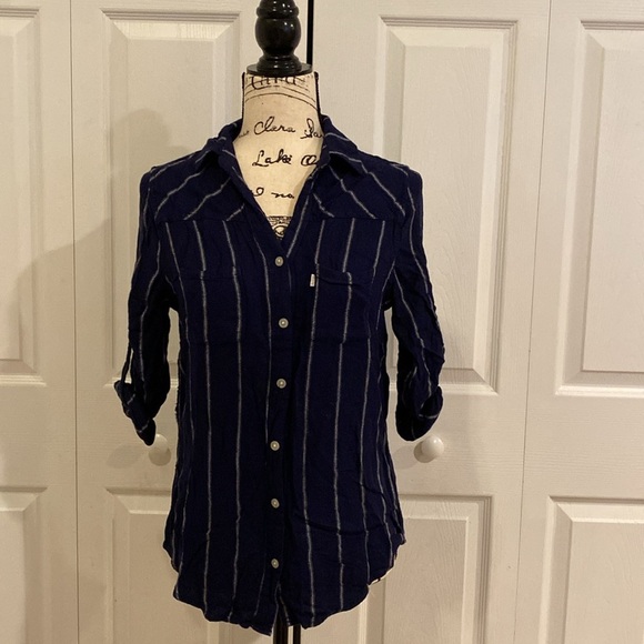 Levi's Blue and White Striped Cuffed Sleeve Button Down Shirt - Picture 1 of 10